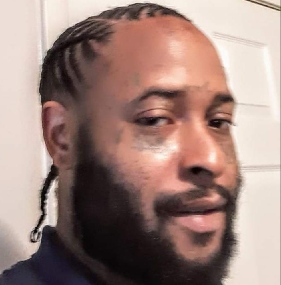 Meet your Posher, Gregory